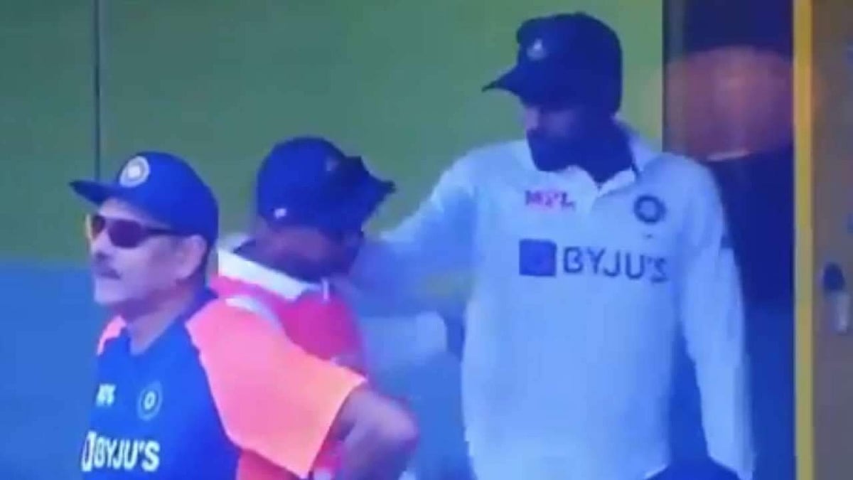 കുല്‍ദീപ് യാദവിന്റെ കഴുത്തിന് പിടിച്ച് മുഹമ്മദ് സിറാജ്, ശത്രുതയിലോ, സൗഹൃദത്തിലോ എന്ന് തിരഞ്ഞ് ആരാധകര്‍