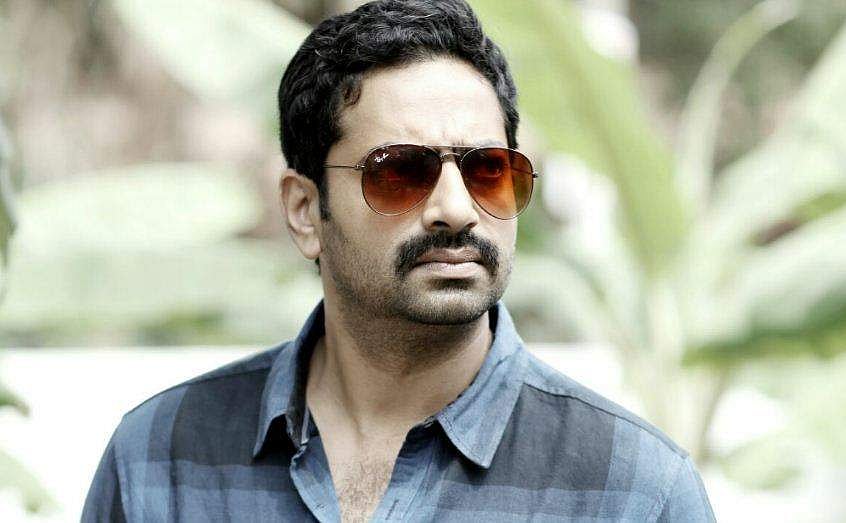 നൂറടിക്കുന്നത് ​ഗുണ്ട ജയനായി, സൈജു കുറുപ്പിന് പിറന്നാൾ സമ്മാനവുമായി ദുൽഖർ