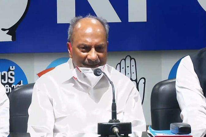 പിണറായി ഭരണത്തിന്റെ മുഖമുദ്ര തലക്കനവും ധൂര്‍ത്തും ;  തുടര്‍ഭരണമല്ല രാഷ്ട്രീയ വനവാസമാണ് നല്‍കേണ്ടതെന്ന് ആന്റണി