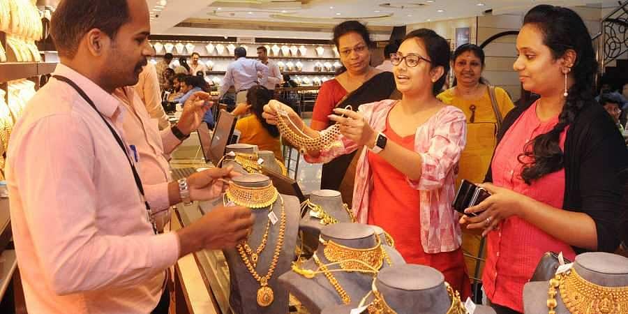 സ്വര്‍ണവില കൂടി; പവന്‍ വില 33,600 രൂപയായി 