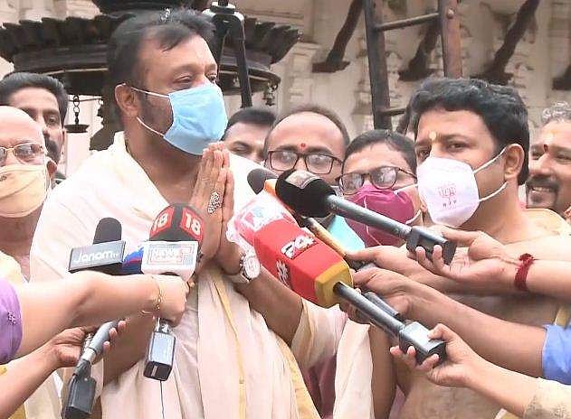 ചാണകം വിളിയില്‍ അഭിമാനിക്കുന്നു; ആരും നിര്‍ത്തരുതെന്ന് സുരേഷ് ഗോപി
