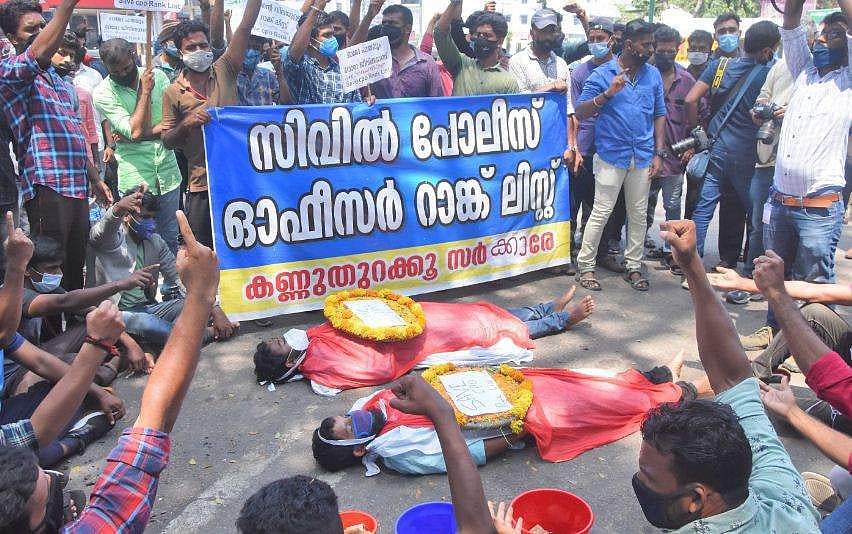 തെരഞ്ഞെടുപ്പിന് ഒരാഴ്ച മാത്രം; സർക്കാരിനെതിരെ ഉദ്യോ​ഗാർഥികൾ സമരം കടുപ്പിക്കുന്നു; സെക്രട്ടേറിയറ്റിലേക്ക് ലോങ് മാർച്ച്