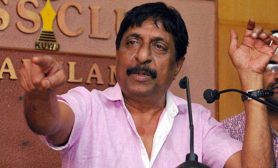 എന്താണീ നവോത്ഥാനം ?, ചവനപ്രാശം പോലാണോ ? ; ട്വന്റി-ട്വന്റിക്ക് പിന്തുണ പ്രഖ്യാപിച്ച് ശ്രീനിവാസന്‍
