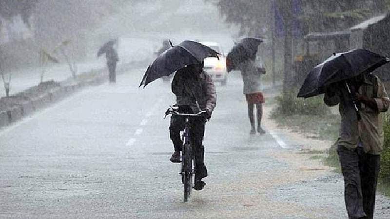 ബംഗാള്‍ ഉള്‍ക്കടലില്‍ ന്യൂനമര്‍ദ്ദം; തിങ്കളാഴ്ച വരെ കേരളത്തില്‍ ശക്തമായ മഴ, യെല്ലോ അലര്‍ട്ട് 