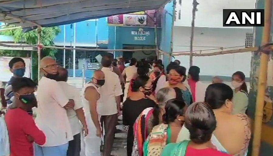 ബംഗാളില്‍ ഇന്ന് അഞ്ചാംഘട്ട വോട്ടെടുപ്പ് ;  45 മണ്ഡലങ്ങള്‍ പോളിങ്ബൂത്തില്‍, കനത്ത സുരക്ഷ