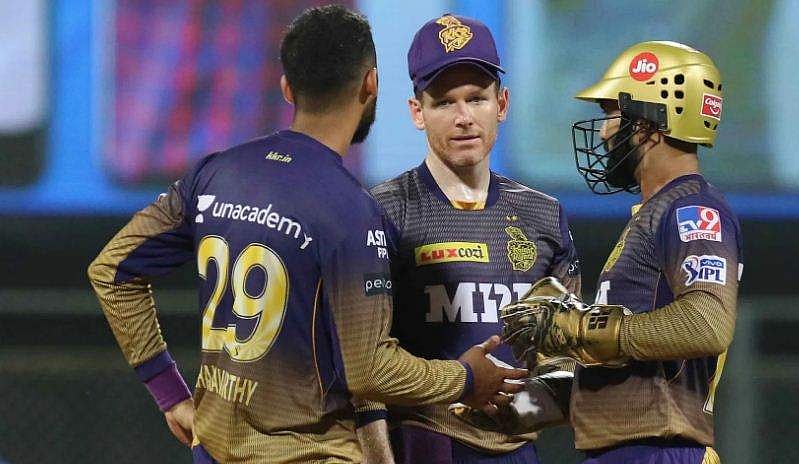 കുറഞ്ഞ ഓവര്‍ നിരക്ക്; രോഹിത്തിന് പിന്നാലെ മോര്‍ഗനും 12 ലക്ഷം രൂപ പിഴ 