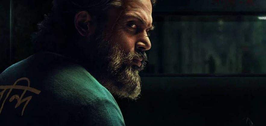തല നരച്ച് വയസൻ ലുക്കിൽ കാർത്തി, സർദാർ മോഷൻ പോസ്റ്റർ പുറത്ത്