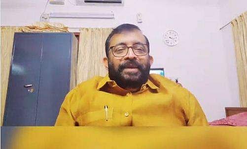 'ആത്മഹത്യ ചെയ്യാന്‍ മാത്രം ഭീരുവല്ല, ചിലര്‍ എന്റെ മരണം ആഗ്രഹിക്കുന്നു, നിങ്ങള്‍ പരാജയപ്പെടും'; പ്രചാരണം തള്ളി ശ്രീരാമകൃഷ്ണന്‍