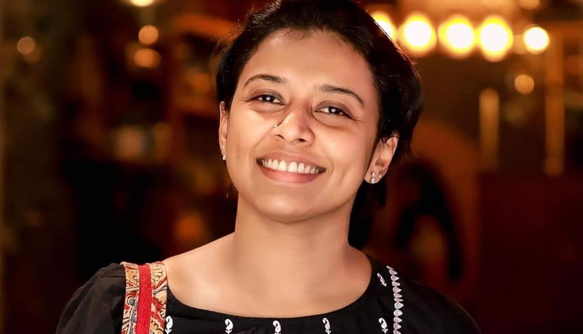 'എന്റെ ആശയങ്ങളോട് യോജിക്കുന്നതുകൊണ്ട് നിങ്ങൾ എനിക്ക് പ്രിയപ്പെട്ടവരാകില്ല, രണ്ടുകൂട്ടരും ചെയ്യുന്നത് ഒന്നുതന്നെയാണ്'; സിത്താര