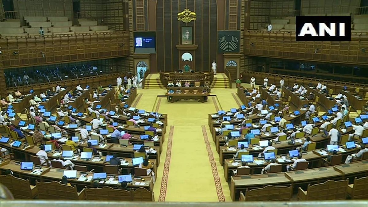 കേരളം ലക്ഷദ്വീപ് ജനതയ്ക്കൊപ്പം; പ്രമേയം പാസാക്കി കേരള നിയമസഭ