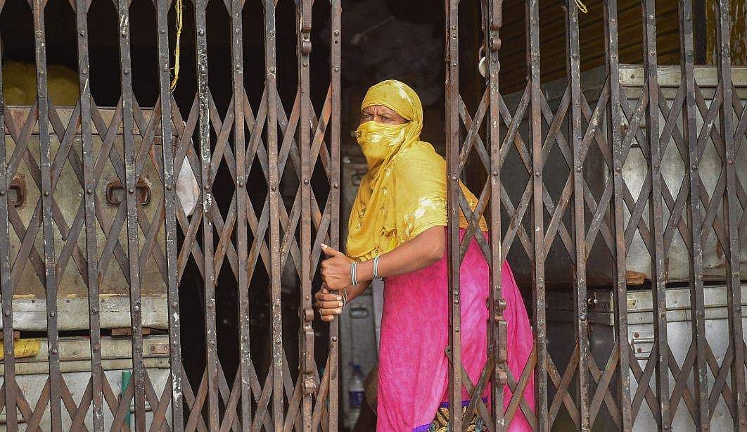 സംസ്ഥാനത്ത് ഇന്ന് 33,733 പേർക്ക് കോവിഡ് മുക്തി; ചികിത്സയിലുള്ളത് നാല് ലക്ഷത്തിന് മുകളിൽ ആളുകൾ
