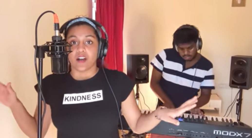 കവർ ചെയ്ത് 'എയറിൽ കയറി' ആര്യ ദയാൽ, ഡിസ് ലൈക്കിൽ മുങ്ങി 'അടിയേ കൊല്ലുതേ' ​ഗാനം