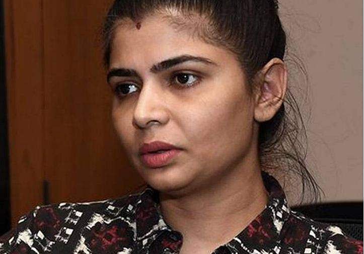 ചിന്മയിയുടെ അക്കൗണ്ട് നീക്കം ചെയ്ത് ഇൻസ്റ്റ​ഗ്രാം, 'അക്രമികളെ നിലനിർത്തി ശബ്ദമുയർത്തുന്നവരെ ഒഴിവാക്കുന്നു'