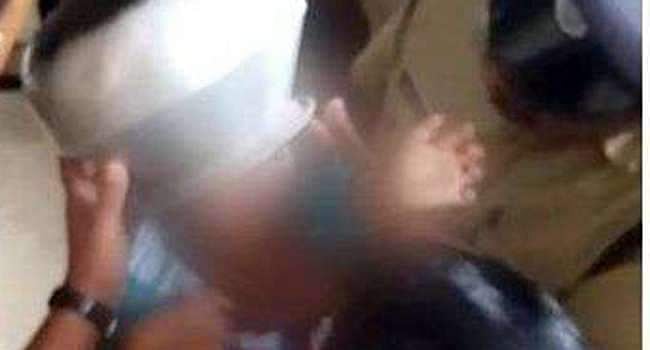 കളിക്കുന്നതിനിടെ കലത്തില്‍ കുടുങ്ങി, നിലവിളി; ആറുവയസുകാരിയെ രക്ഷിച്ച് അഗ്നിരക്ഷാ സേന 