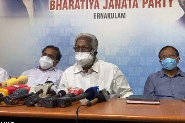 ബിജെപിയെ കൊത്തിക്കീറാന്‍ ശ്രമം; കൊടകര കേസില്‍ പ്രതികള്‍ക്ക് സിപിഎം - സിപിഐ ബന്ധം; കെ സുരേന്ദ്രന് പിന്തുണയുമായി ബിജെപി