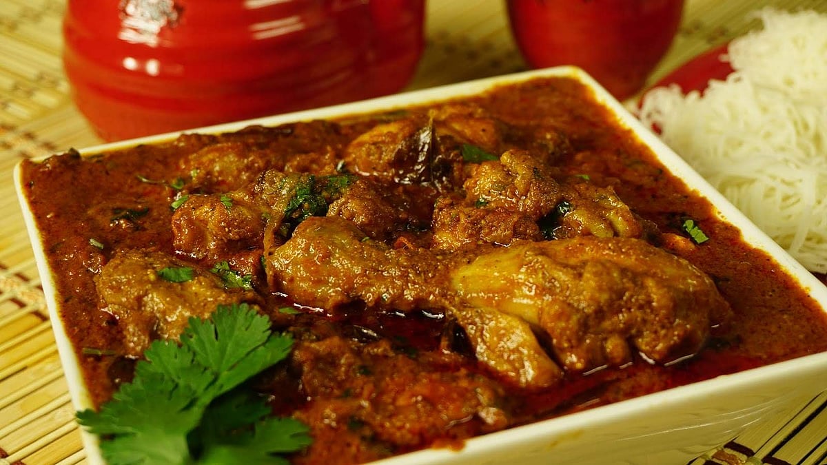 കുതിച്ചുയർന്ന് കോഴി വില; ചിക്കൻ വിഭവങ്ങൾ ഒഴിവാക്കേണ്ടി വരുമെന്ന് ഹോട്ടലുടമകൾ 