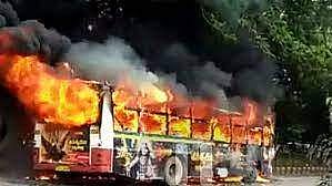 കളമശ്ശേരി ബസ് കത്തിക്കല്‍ കേസ്; പ്രതി അനൂപിന് ആറുവര്‍ഷം കഠിന തടവ്, 1.6ലക്ഷം രൂപ പിഴ