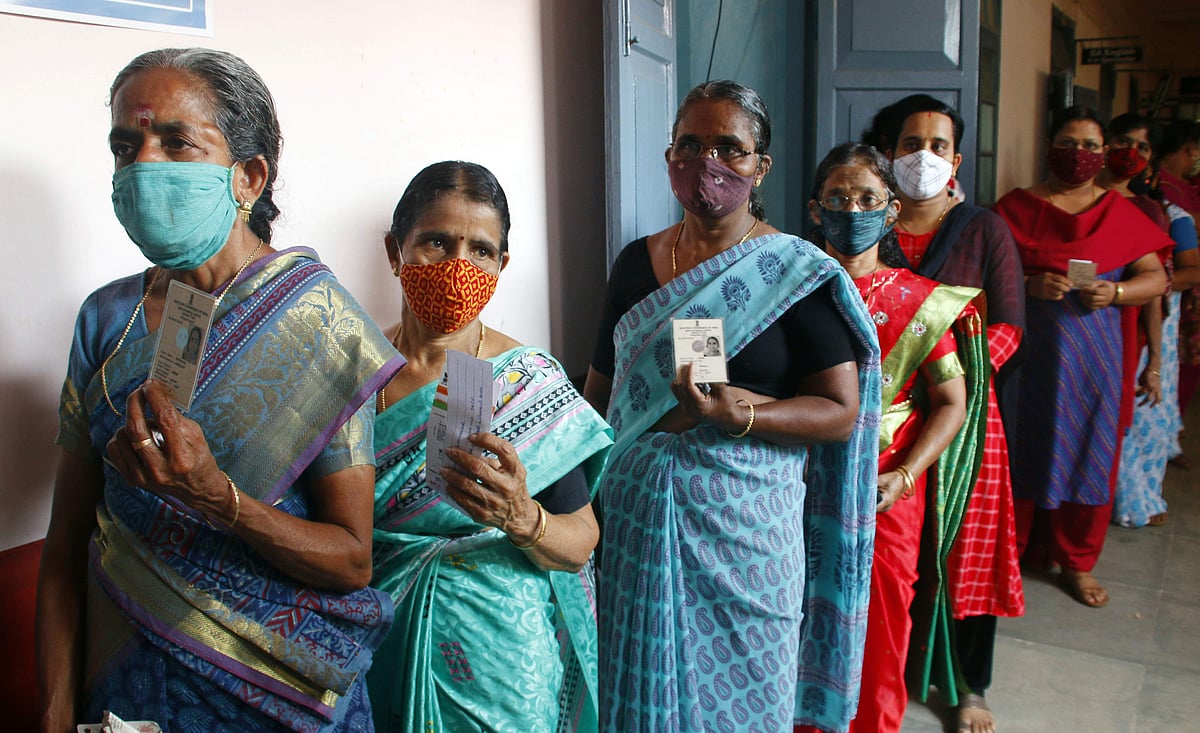 വോട്ടര്‍പട്ടികയില്‍ മൂന്നുലക്ഷം സ്ത്രീകളെ കാണാനില്ല!
