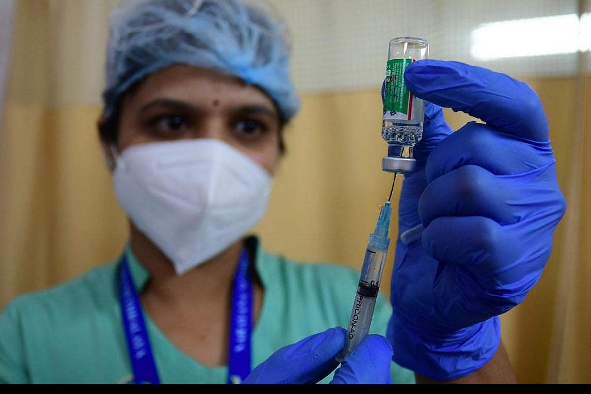 തുടര്‍ച്ചയായ മൂന്നാം ദിവസവും രോഗികള്‍ 22,000ന് മുകളില്‍; കുതിച്ചുയര്‍ന്ന് ടിപിആര്‍; ആശങ്കയോടെ സംസ്ഥാനം