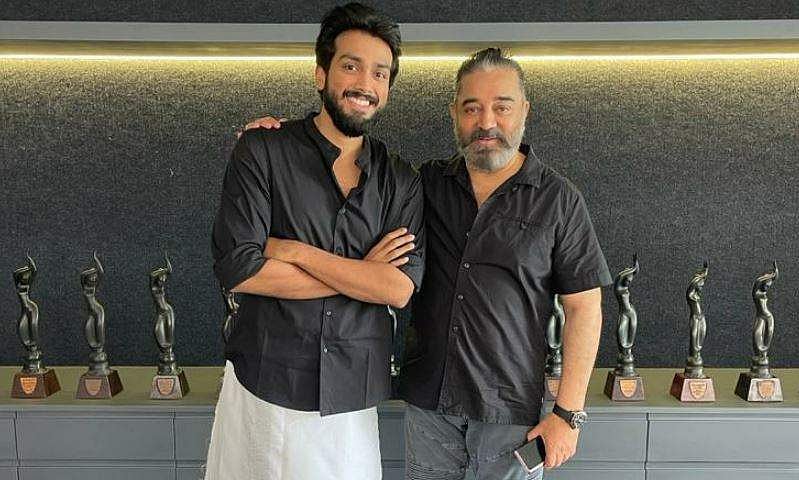 വിക്രത്തിൽ കാളിദാസും; ആണ്ടവര്‍ക്കൊപ്പം അഭിനയിക്കുന്ന സന്തോഷം പങ്കുവെച്ച് താരം