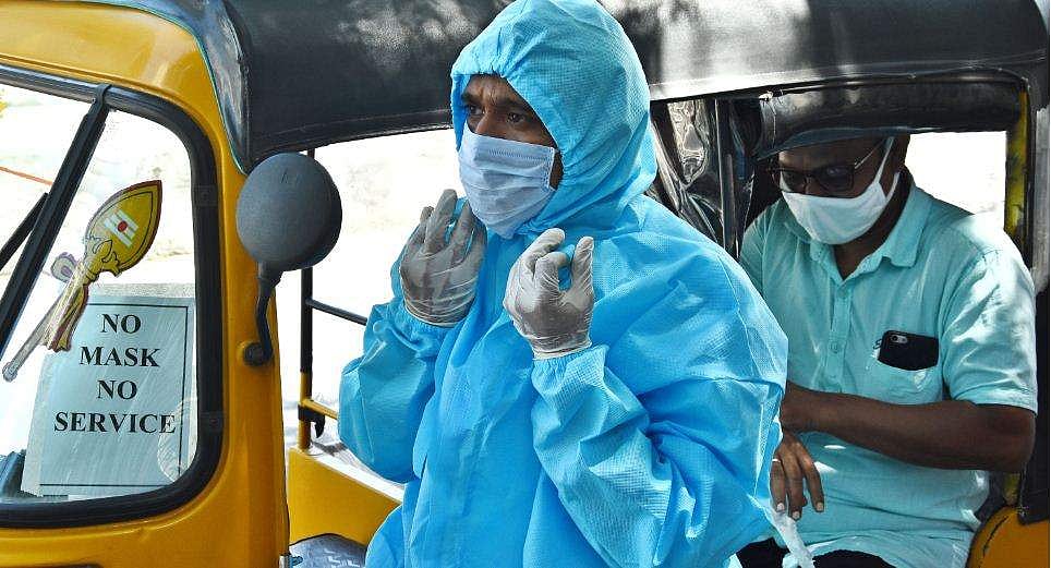 രോഗമുക്തര്‍ കൂടി ; ഇന്നലെ 43,393 പേര്‍ക്ക് കോവിഡ് ; 911 മരണം  