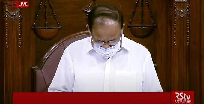 'സഭയുടെ പവിത്രത കളങ്കപ്പെടുത്തി' ; രാജ്യസഭയില് വിതുമ്പി വെങ്കയ്യ നായിഡു