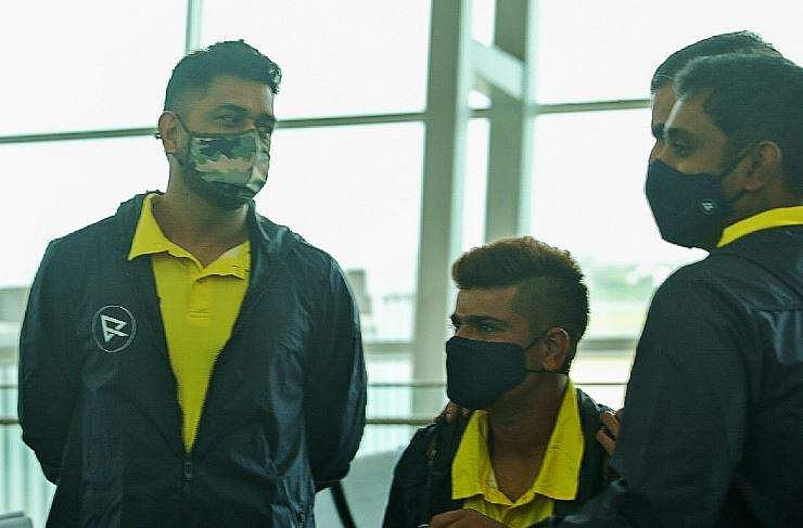 ധോനിയും കൂട്ടരും തയ്യാര്‍; ഐപിഎല്ലിനായി യുഎഇയിലേക്ക് പറന്ന് ചെന്നൈ സൂപ്പര്‍ കിങ്‌സ്‌