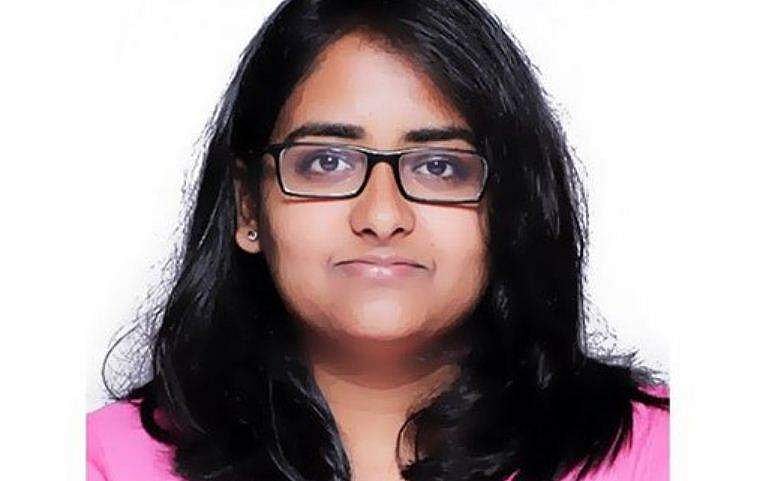 തലച്ചോറിലേക്കുള്ള രക്തധമനി പൊട്ടി 19കാരി മരിച്ചു, വാക്‌സീൻ കാരണമെന്ന് വീട്ടുകാർ