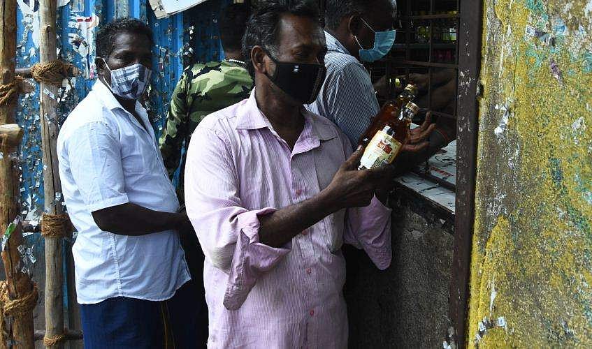 ഓണ നാളുകളിൽ മലയാളി കുടിച്ചത് 500 കോടിയുടെ മദ്യം! റെക്കോർഡ് വിൽപ്പന; അനൗദ്യോഗിക കണക്ക്