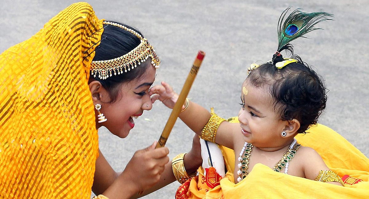 ഇന്ന് അഷ്ടമിരോഹിണി; വീഥികള്‍ അമ്പാടിയാവും; ആറന്മുള വള്ളസദ്യയും ഇന്ന്