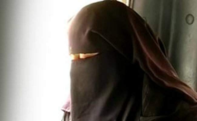 ബുര്‍ഖ ധരിച്ച് യുവാവ് സ്ത്രീകളുടെ വാര്‍ഡില്‍; വനിതാ ഡോക്ടറുടെ ഡ്രൈവര്‍ പിടിയില്‍ 