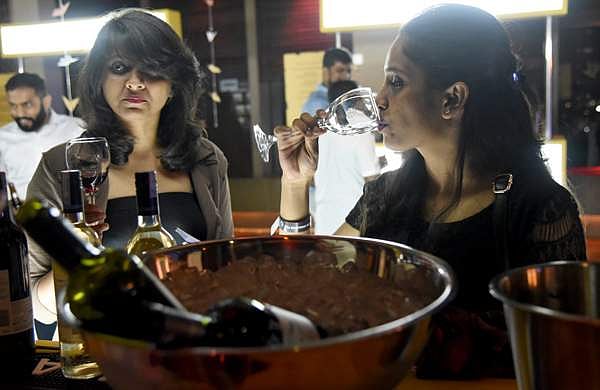 'ലഹരിക്ക് ഒരു മതമേയുള്ളൂ, ലഹരി !'