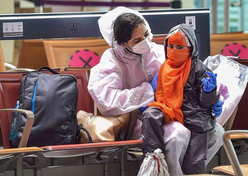 സംസ്ഥാനത്ത് കോവിഡ് മരണം കാല്‍ലക്ഷം കടന്നു; ഇന്ന് 15, 914 പേര്‍ക്ക് രോഗബാധ; ടിപിആര്‍ 15ന് മുകളില്‍