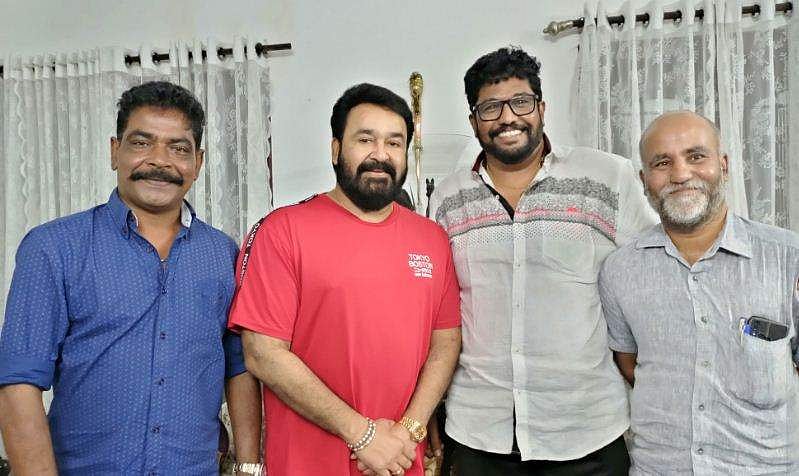 'ഇത് കാത്തിരിക്കേണ്ടത് തന്നെ'; 12 വർഷത്തിന് ശേഷം ഷാജി ​കൈലാസ്-മോഹൻലാൽ ചിത്രം 