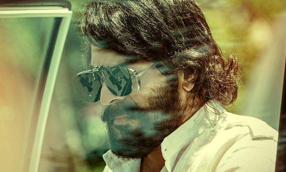 ഇത് മൈക്കിൾ, ​മാസ് ലുക്കിൽ മമ്മൂട്ടി; ഭീഷ്മ പർവം കാരക്റ്റർ പോസ്റ്റർ