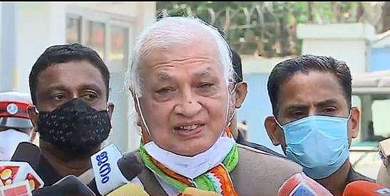 'കണ്ണൂരില്‍ പലരെയും ജീവനോടെ കത്തിച്ചില്ലേ?'; എസ്എഫ്‌ഐ കാണിക്കുന്നത് അവരുടെ സംസ്‌കാരമെന്ന് ഗവര്‍ണര്‍
