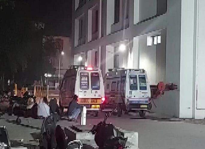 ഗുജറാത്തില്‍ വിഷവാതകം ശ്വസിച്ച് ആറ് മരണം, 20 പേര്‍ ആശുപത്രിയില്‍ 