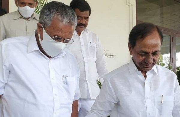 മൂന്നാം മുന്നണി നീക്കവുമായി സിപിഎം; തെലങ്കാന മുഖ്യമന്ത്രിയുമായി ചര്‍ച്ച നടത്തി പിണറായി