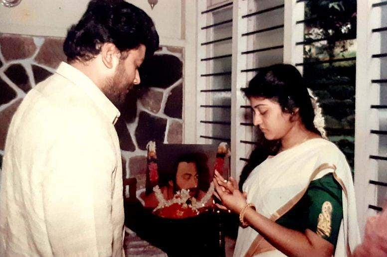 30 വർഷം മുൻപ് പത്മരാജന്റെ മുന്നിൽ നടന്ന രഹസ്യ മോതിരം മാറ്റം; ചിത്രം പുറത്ത്