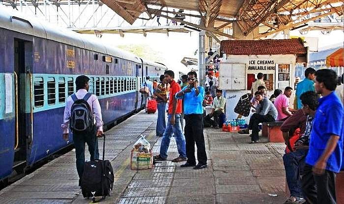റെയിൽവേ സ്റ്റേഷനിൽ 20 രൂപയ്ക്ക് പൂരി, 3 രൂപയ്ക്ക് വെള്ളം; ജനറൽ യാത്രക്കാർക്ക് കുറഞ്ഞ ചെലവിൽ ഭക്ഷണം; തിരുവനന്തപുരത്തും