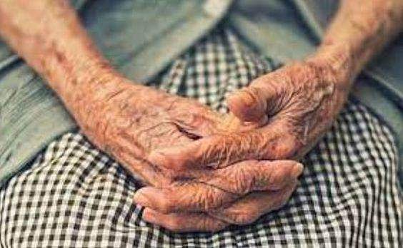 വയോജനങ്ങള്‍ അനാഥരാവില്ല; ഉപേക്ഷിക്കപ്പെടുന്നവരെ ഏറ്റെടുക്കാന്‍ സര്‍ക്കാര്‍