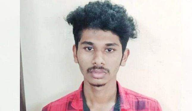 ആരാധനാലയത്തിന്റെ ശൗചാലയത്തിൽ വിദ്യാർഥിനിയെ പീഡിപ്പിച്ചു; യുവാവിനെ നാട്ടുകാർ പിടികൂടി, അറസ്റ്റ് 