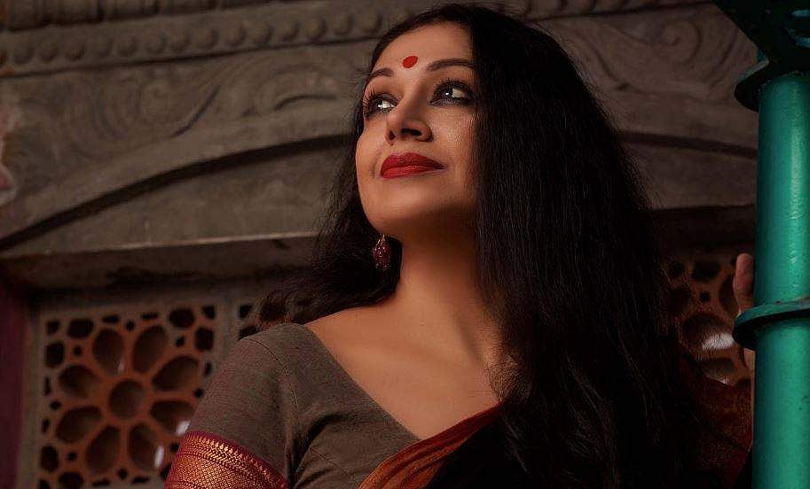 ശോഭനയുടെ വീട്ടിൽ മോഷണം; വീട്ടുജോലിക്കാരി കുറ്റം ഏറ്റുപറഞ്ഞു, പരാതി പിൻവലിച്ച് നടി