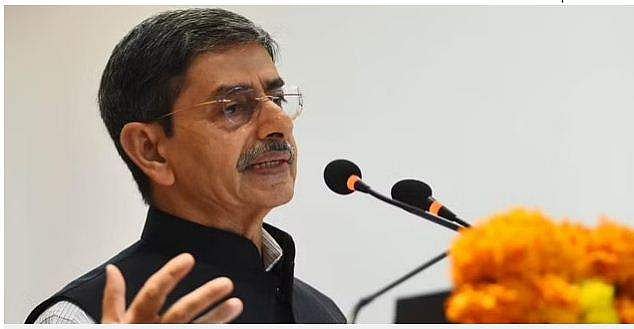 'ഗവര്‍ണറെ ഉടന്‍ തിരികെ വിളിക്കണം'; ഡിഎംകെ അടക്കമുള്ള കക്ഷികള്‍ രാഷ്ട്രപതിക്ക് നിവേദനം നല്‍കി