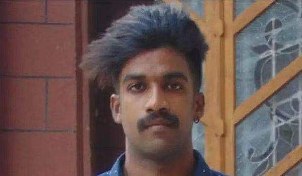 ദുരൂഹതകളൊഴിയാതെ ഷാരോണിന്റെ മരണം; വനിതാ സുഹൃത്തിനെ ഇന്ന് ചോദ്യം ചെയ്യും 