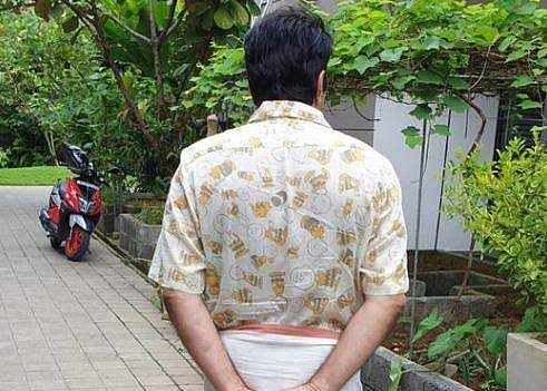 മമ്മൂട്ടിയുടെ പിന്നില്‍ ഒളി കാമറ; ''ഏത് നാശം പിടിച്ച നേരത്താണ് ഞാന്‍ നിന്നെ ഇങ്ങോട്ട് ക്ഷണിച്ചതെന്ന് ചിന്തിക്കായിരുന്നു''; കുറിപ്പ്