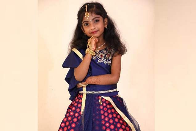 ബൈക്കിൽ പോവുമ്പോൾ മരക്കൊമ്പു വീണു; പത്തുവയസ്സുകാരി ആശുപത്രിയിൽ കഴിഞ്ഞത് 702 ദിവസം; ഒടുവിൽ മരണത്തിന് കീഴടങ്ങി 