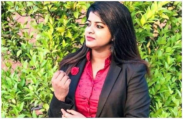 'ഹണിട്രാപ്പില്‍ പെടുത്തുന്നവളെന്ന് പ്രചാരണം; മനസ്സില്‍പോലും ചിന്തിക്കാത്ത കുറ്റങ്ങളാണ് ആരോപിക്കുന്നത്: അഞ്ജലി റീമ ദേവ്