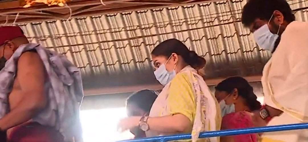 ചോറ്റാനിക്കര മകം തൊഴാന് നയന്താരയും വിഗ്നേഷും