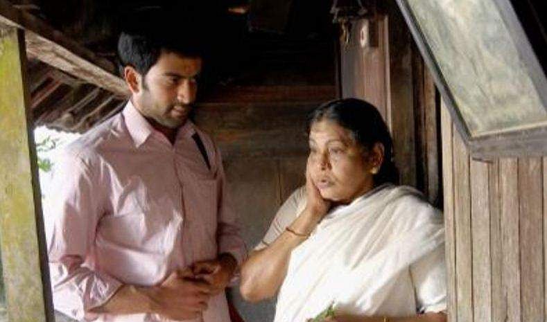 'ആക്ഷൻ പറഞ്ഞപ്പോള്‍ ആദ്യം വലിച്ചുവാരി ചോറുണ്ടത് ലളിതച്ചേച്ചി!'